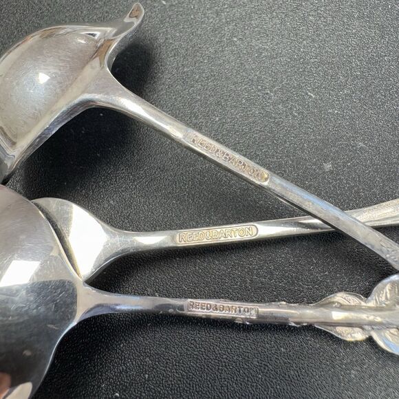 Reed and Barton Set of 3 Silver Plate Mini Hostess Serving Flatware Set Floral - Picture 7 of 10
